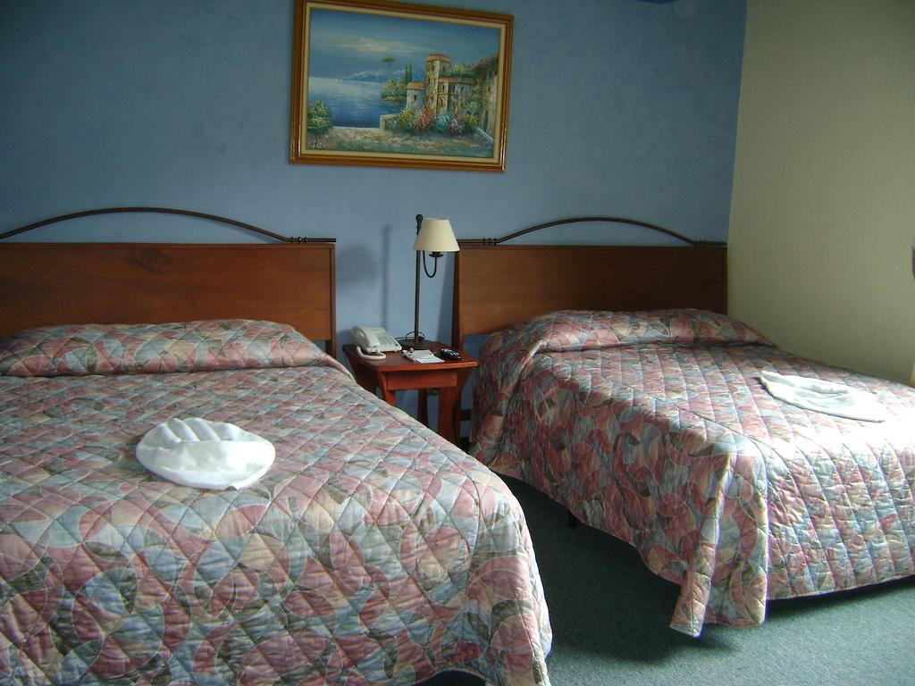 Hotel La Riviera De Atitlan Panajachel Bilik gambar